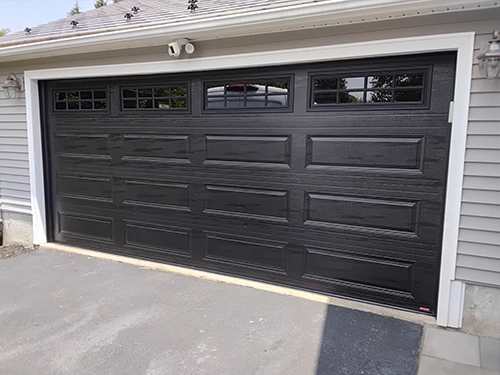 16' x 7', Acadia 138 XL, Stockton window inserts, Black