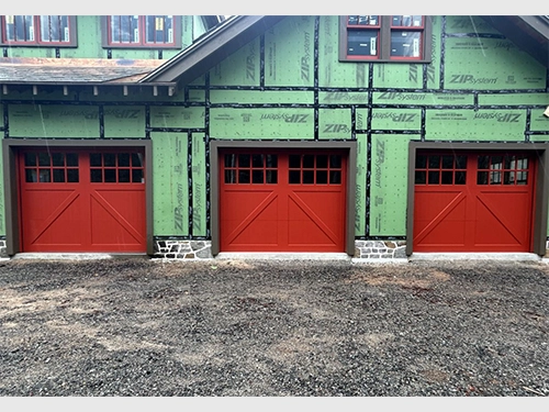 10' x 8' Charles Rivers PLUS Custom, Red