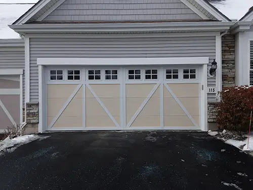 Clopay, 17' x 7', Model GH22, Almond with White overlays