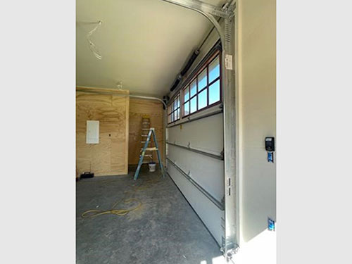Everite Doors Cape Series Cape Hatteras Custom Arlington, 4 sections 2 panels, 12x9'