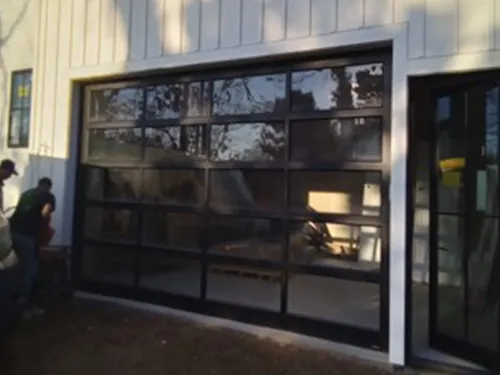 16' x 8', California, Black Frame, Clear Glass